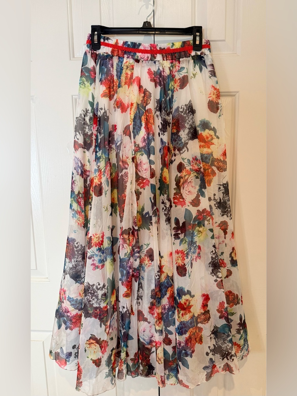 Beautiful Floral White Multi-Color Lined Flowing Maxi Skirt